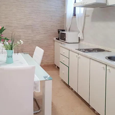 Danica-1 By Interhome * 佩罗杰