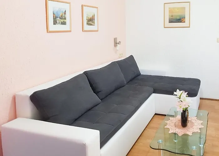 Danica-1 By Interhome 페로이